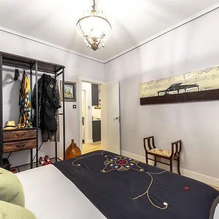 Apartamento Acogedor Con Estilo Unico Junto Centro Azkuna
